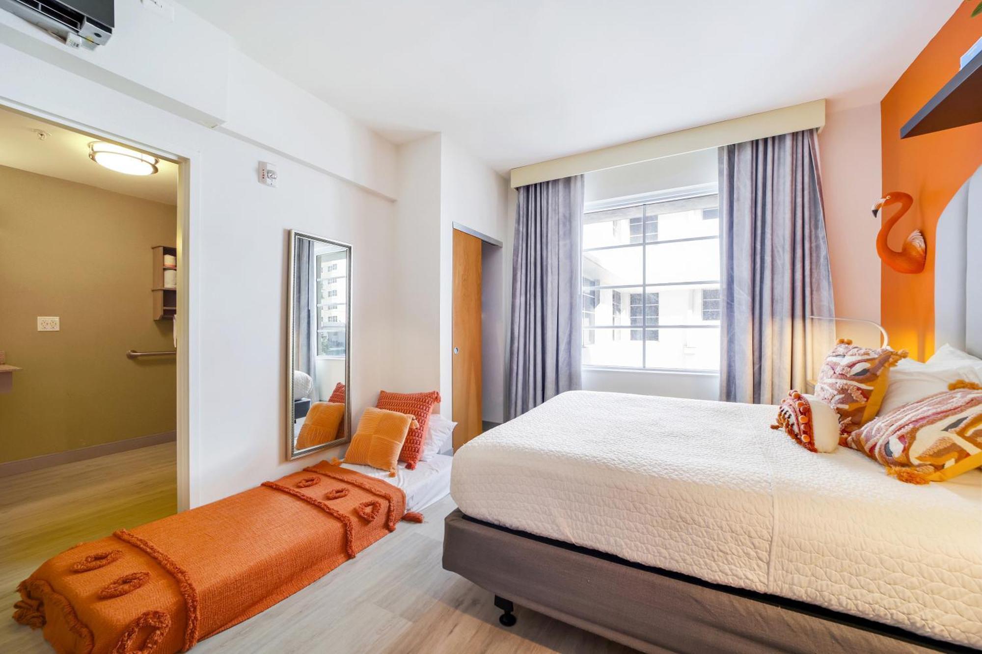 Claremont Hotel Miami Beach Ngoại thất bức ảnh