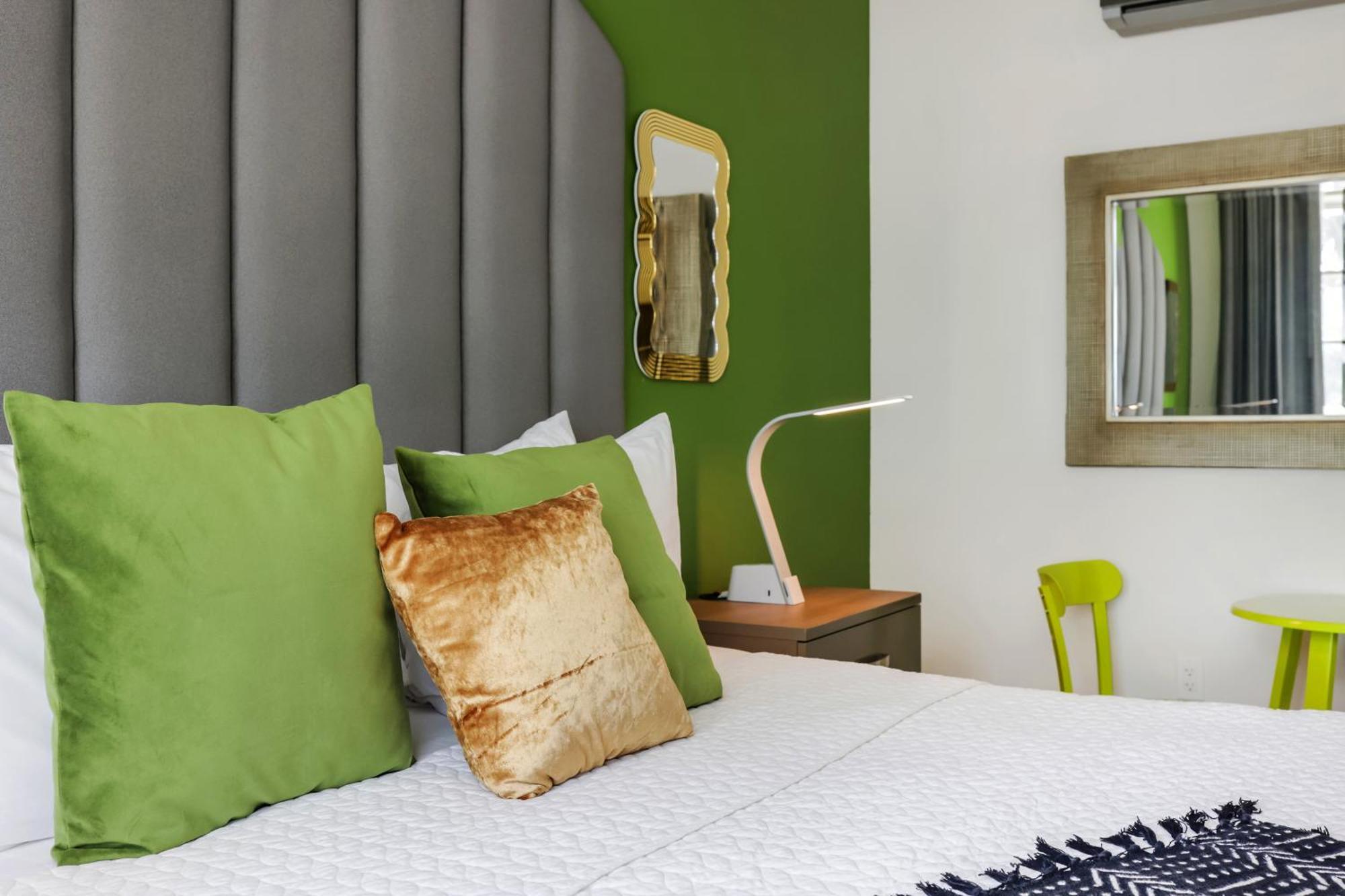 Claremont Hotel Miami Beach Ngoại thất bức ảnh